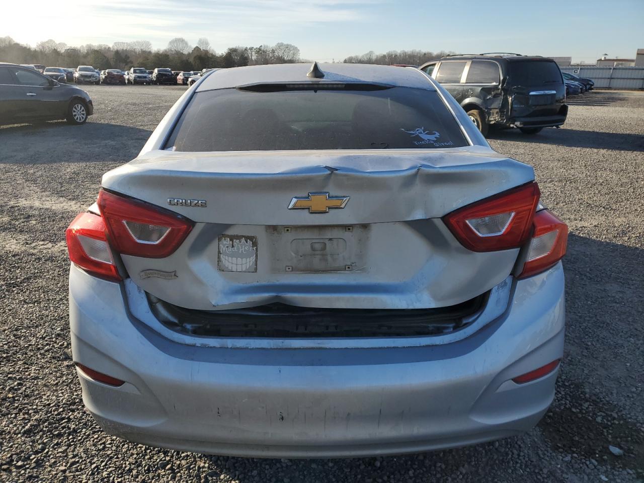 2017 CHEVROLET CRUZE LS - Фото 6