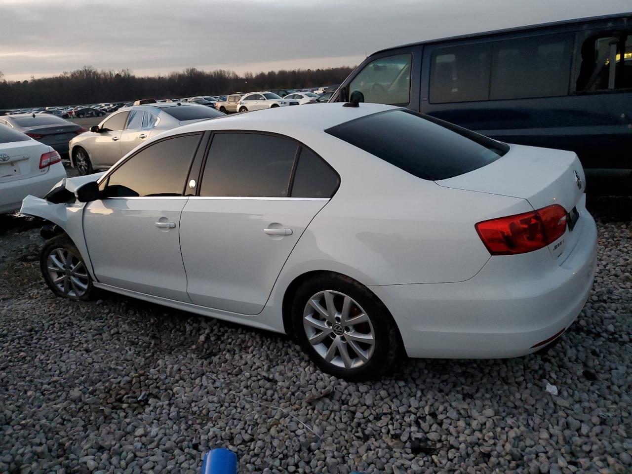 2014 VOLKSWAGEN JETTA SE - Фото 2