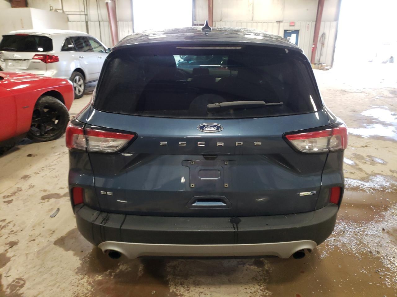 2020 FORD ESCAPE SE - Фото 6