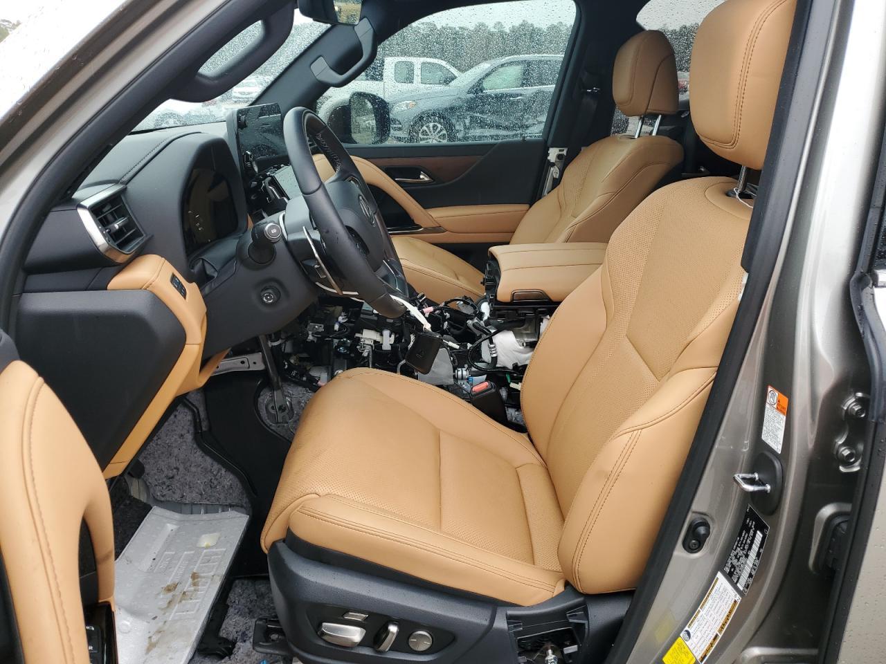 2023 LEXUS LX 600 BAS - Image 7