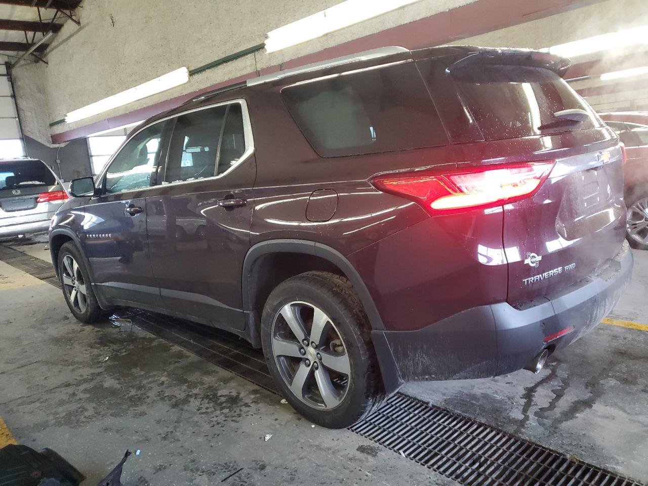2018 CHEVROLET TRAVERSE L - Image 2