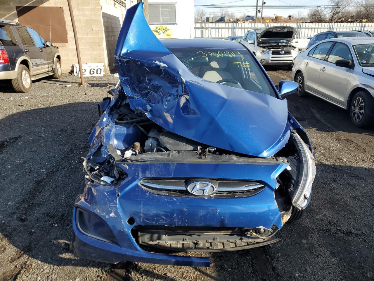 2016 HYUNDAI ACCENT SE - Фото 5
