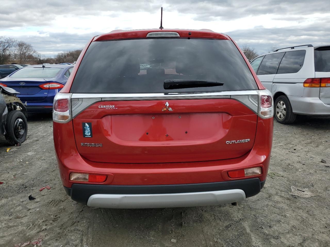 2015 MITSUBISHI OUTLANDER - Фото 6