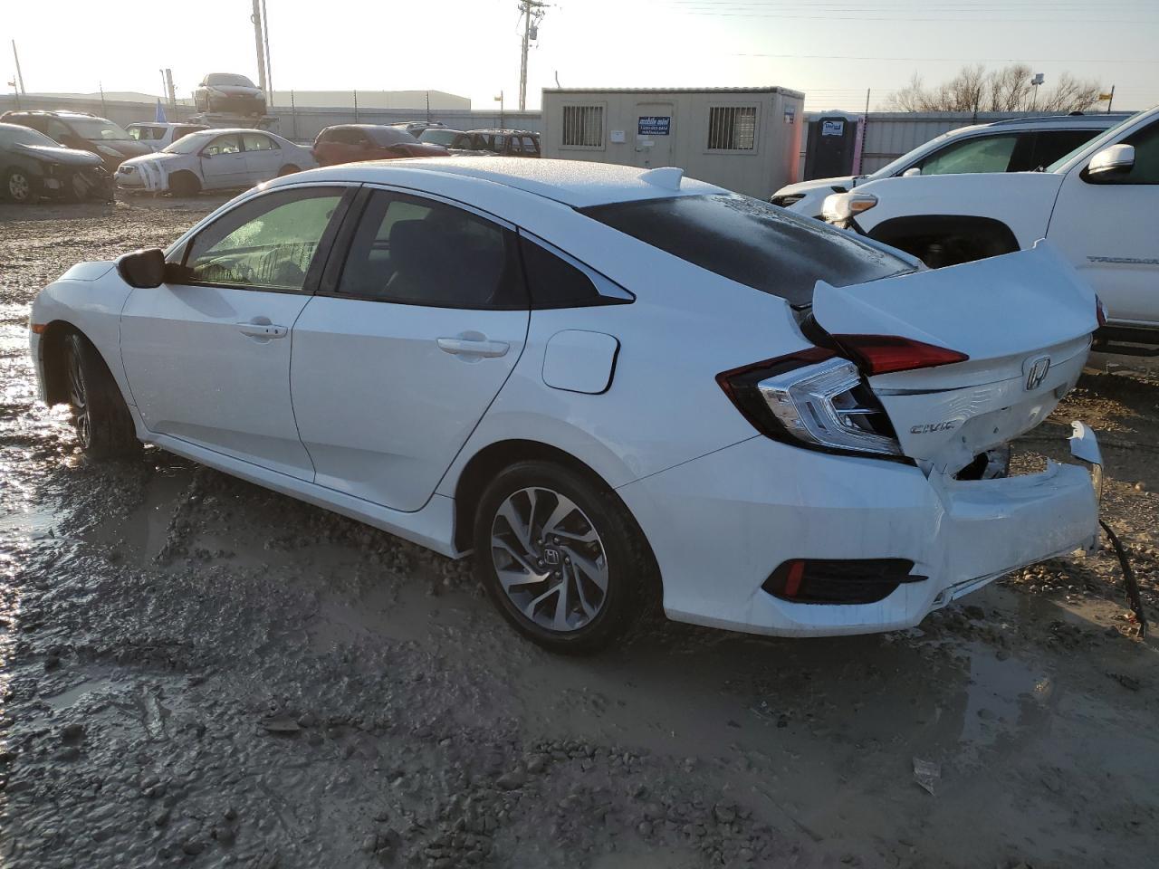 2018 HONDA CIVIC EX - Фото 2