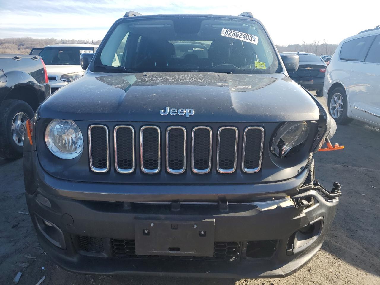 2017 JEEP RENEGADE L - Image 5