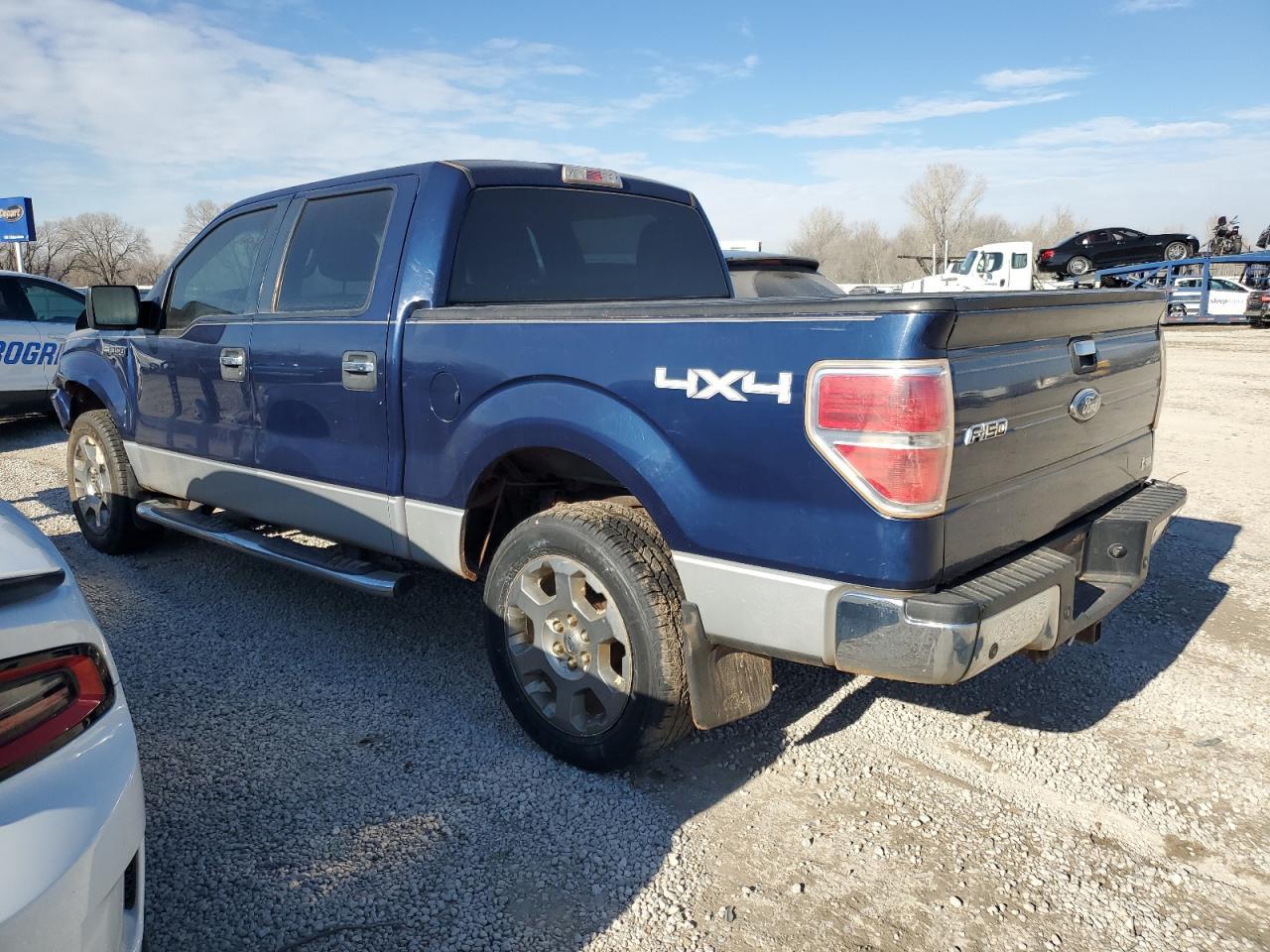 2010 FORD F150 SUPER - Фото 2