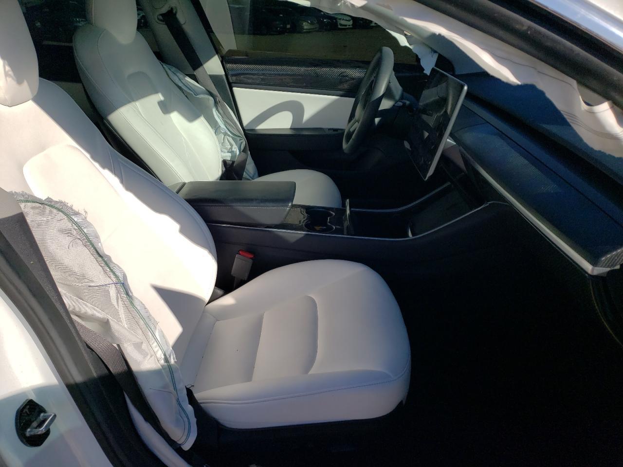 2019 TESLA MODEL 3 - Фото 7