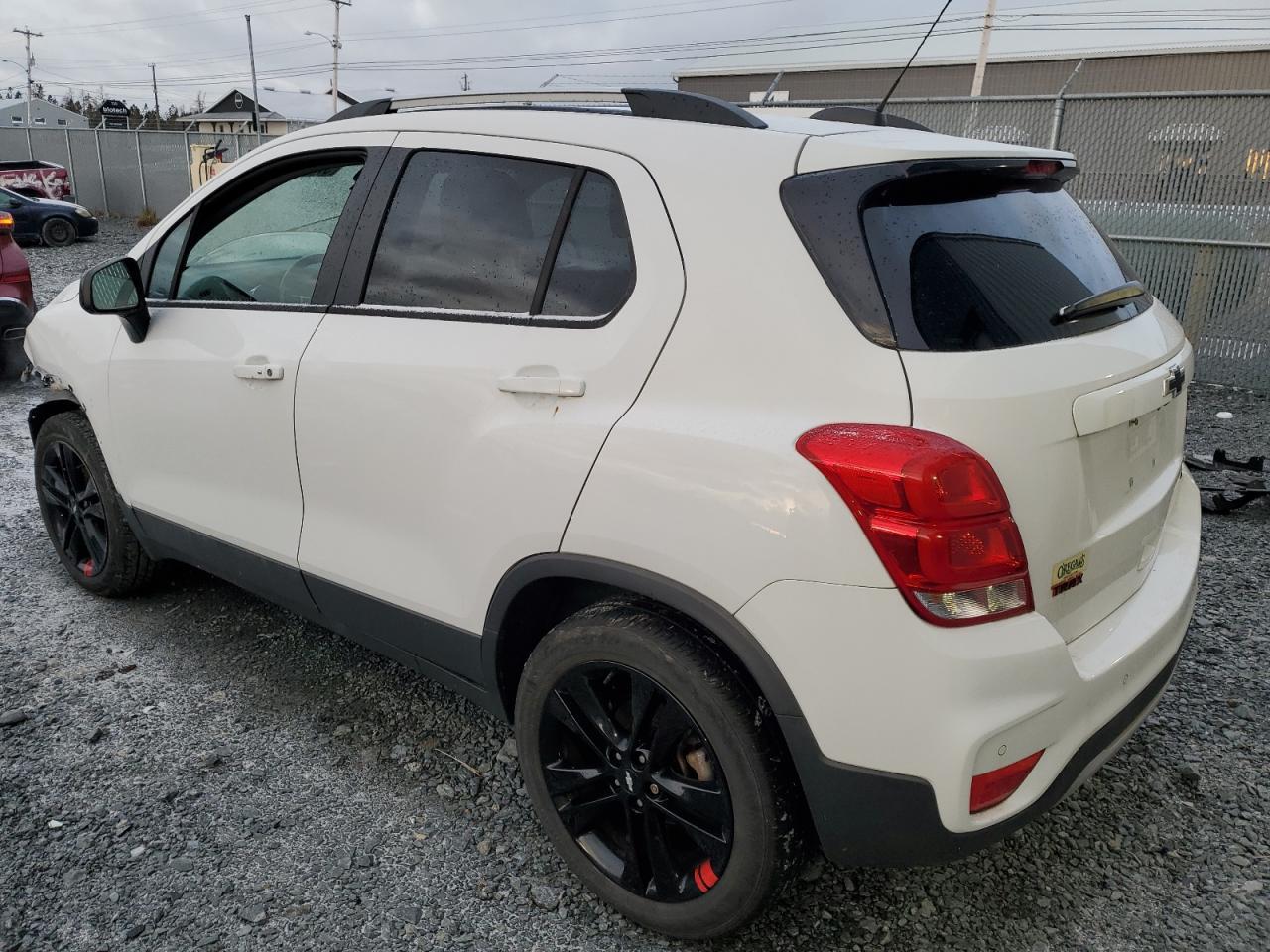 2019 CHEVROLET TRAX 1LT - Фото 2