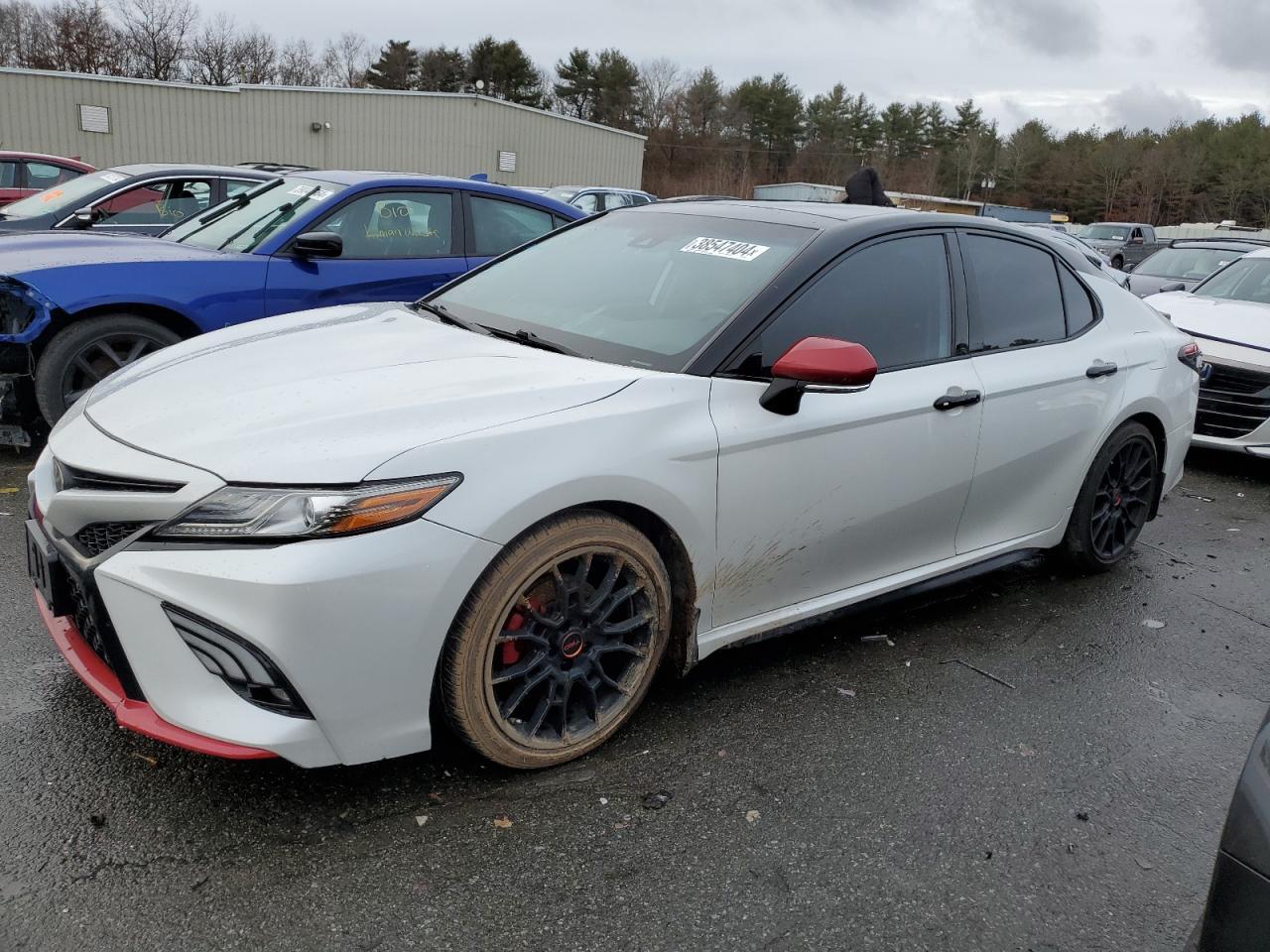 2019 TOYOTA CAMRY XSE