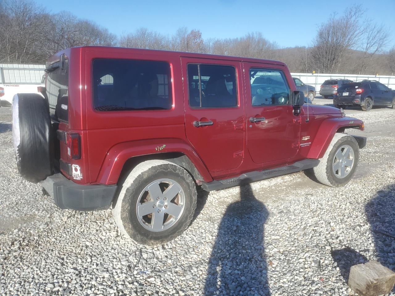 2012 JEEP WRANGLER U - Image 3