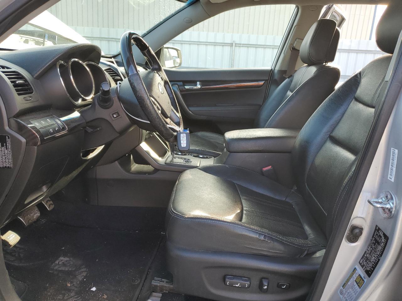 2012 KIA SORENTO SX - Image 7