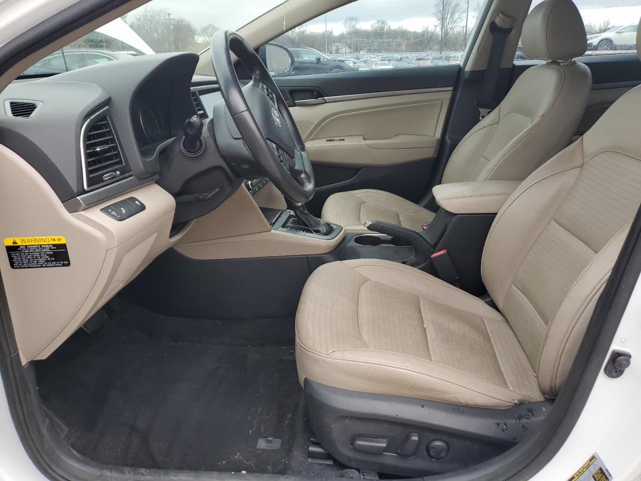 2017 HYUNDAI ELANTRA SE - Image 7