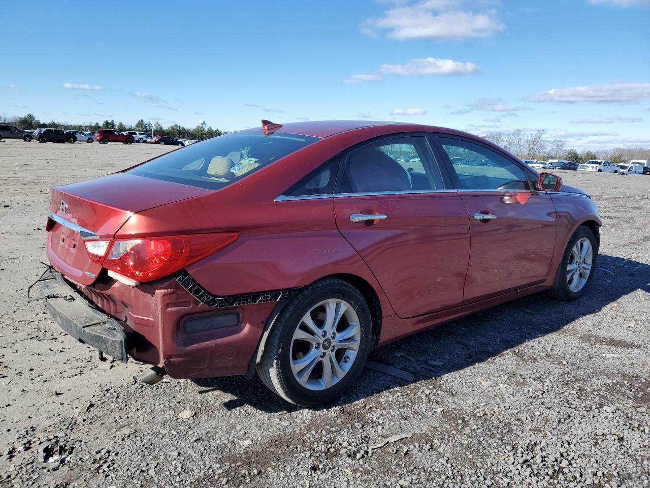 2013 HYUNDAI SONATA SE - Фото 3