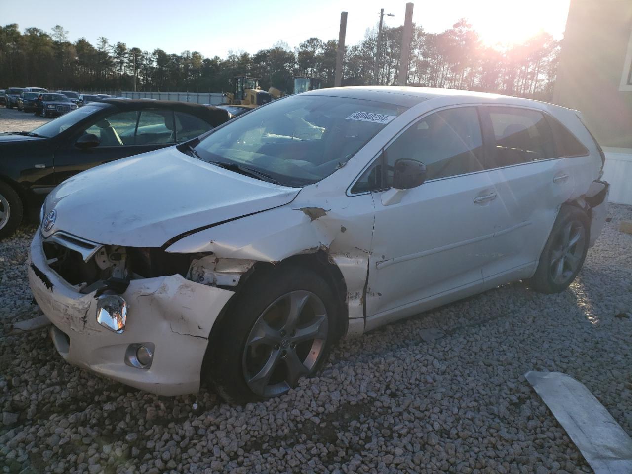 2010 TOYOTA VENZA car image