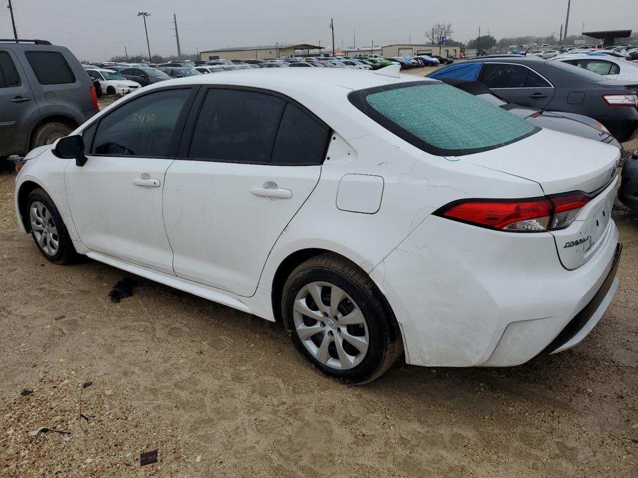 2022 TOYOTA COROLLA LE - Image 2