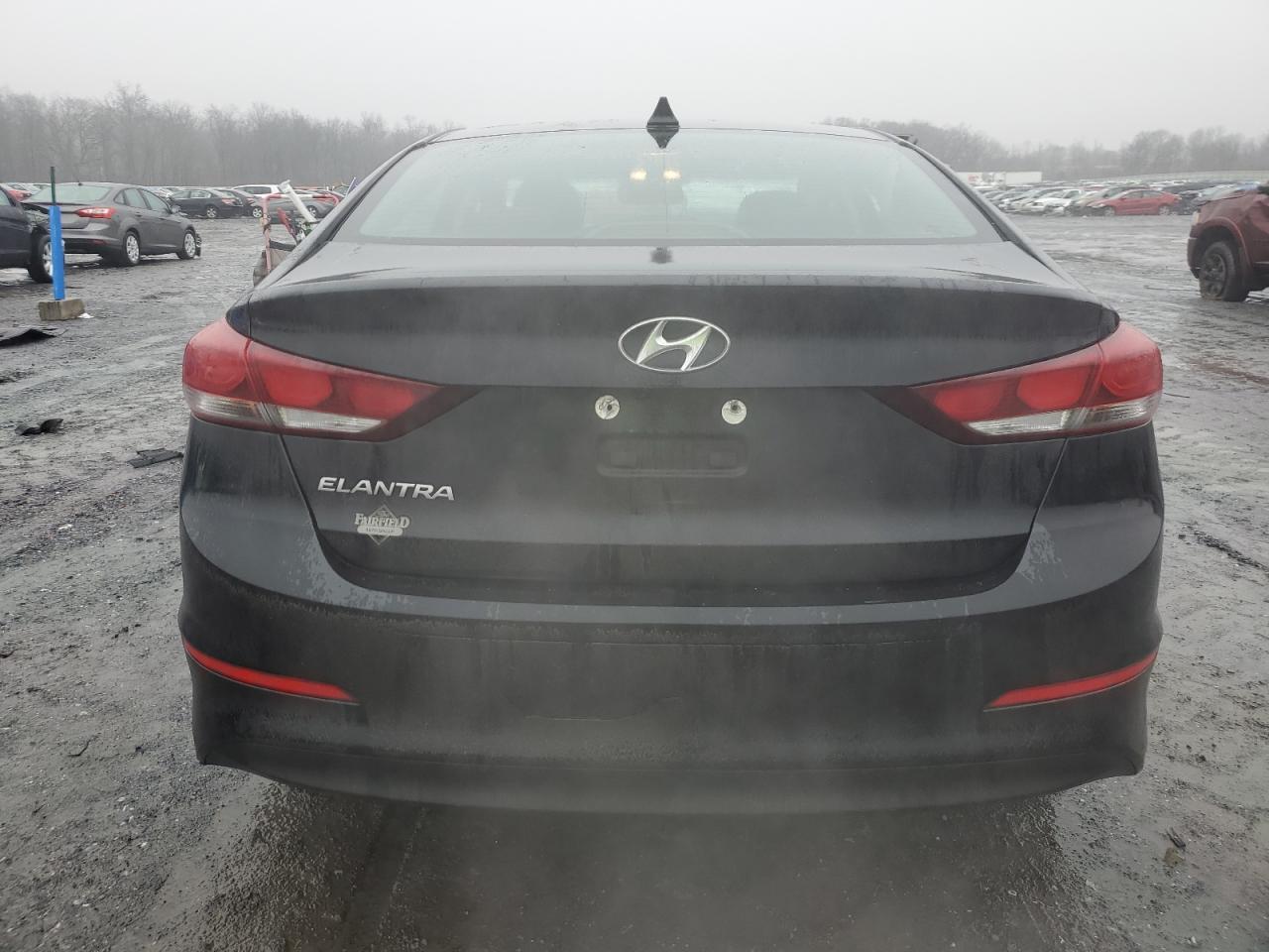 2018 HYUNDAI ELANTRA SE - Image 6