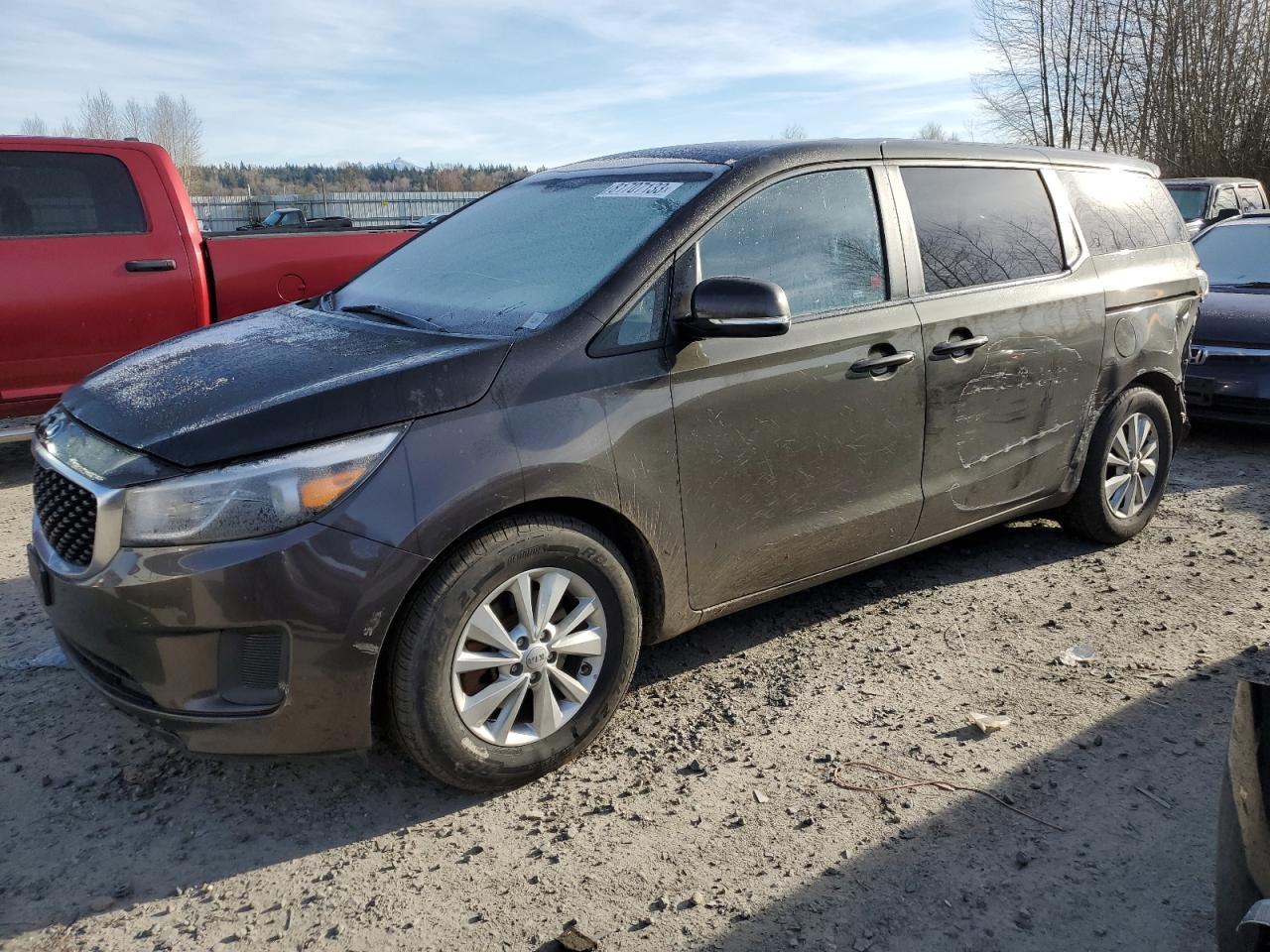 2017 KIA SEDONA LX