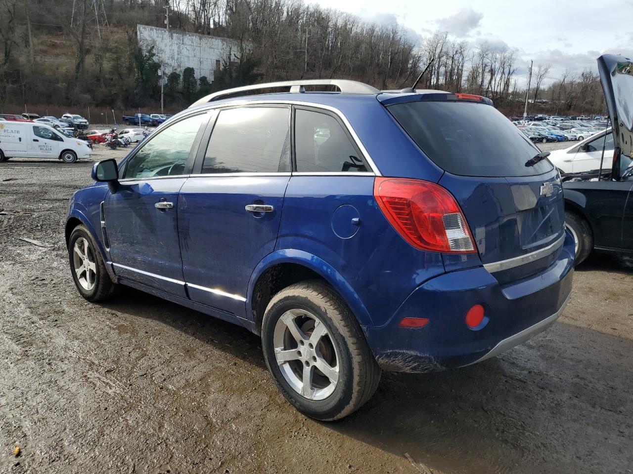 2013 CHEVROLET CAPTIVA LT - Фото 2