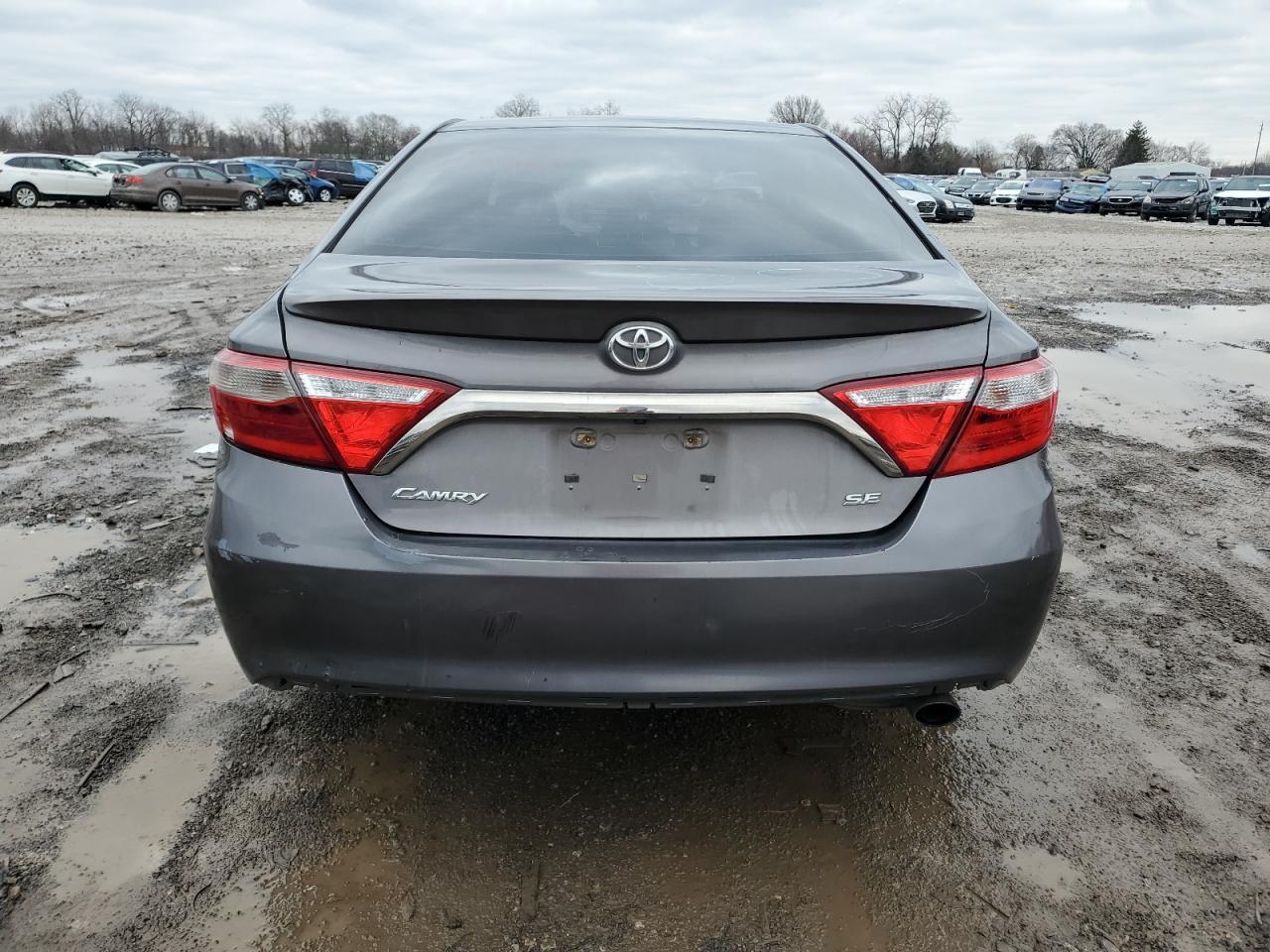 2016 TOYOTA CAMRY LE - Фото 6