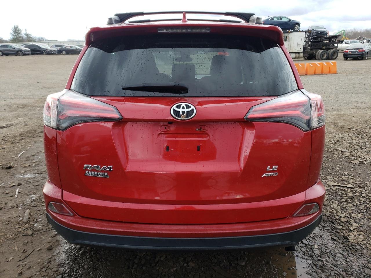 2017 TOYOTA RAV4 LE - Image 6