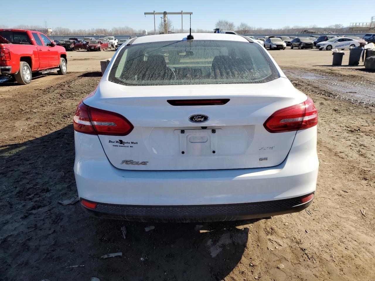 2018 FORD FOCUS SE - Image 6