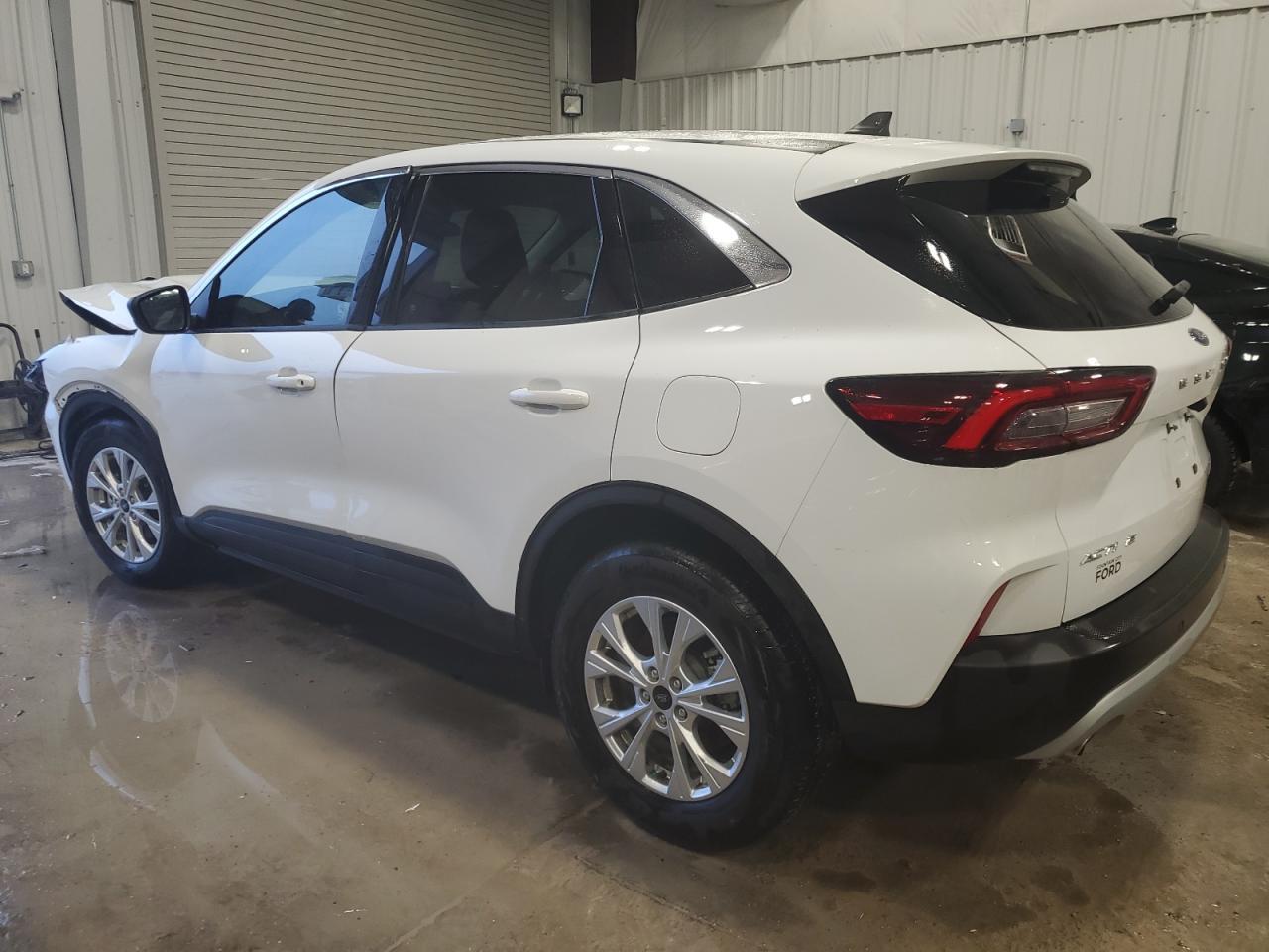 2023 FORD ESCAPE ACT - Image 2