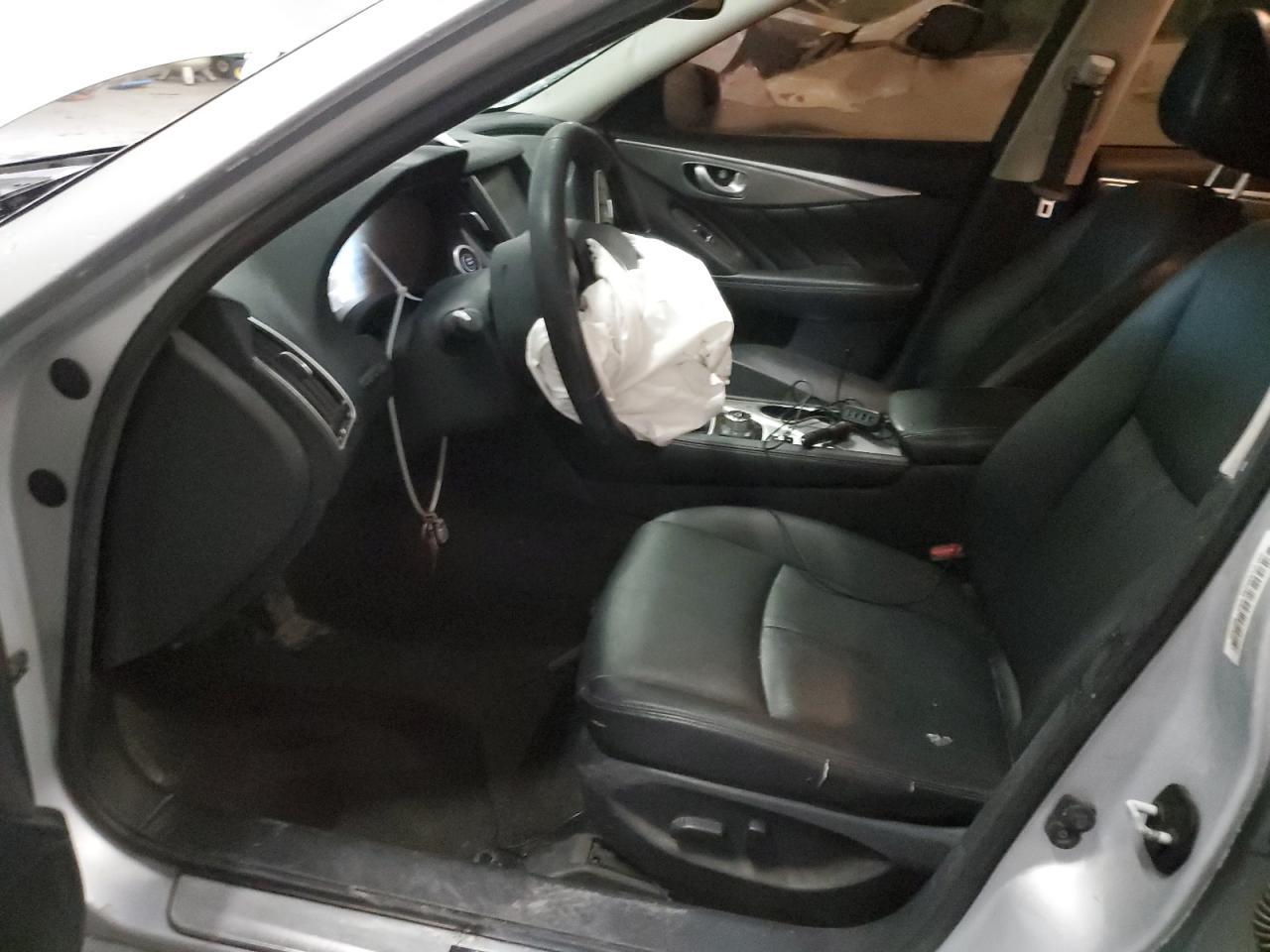 2015 INFINITI Q50 BASE - Image 7