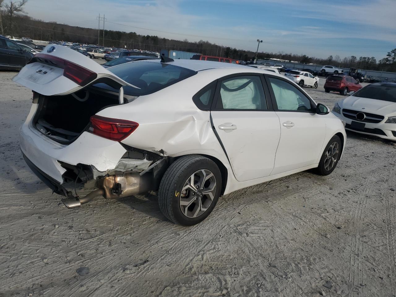 2021 KIA FORTE FE - Image 3