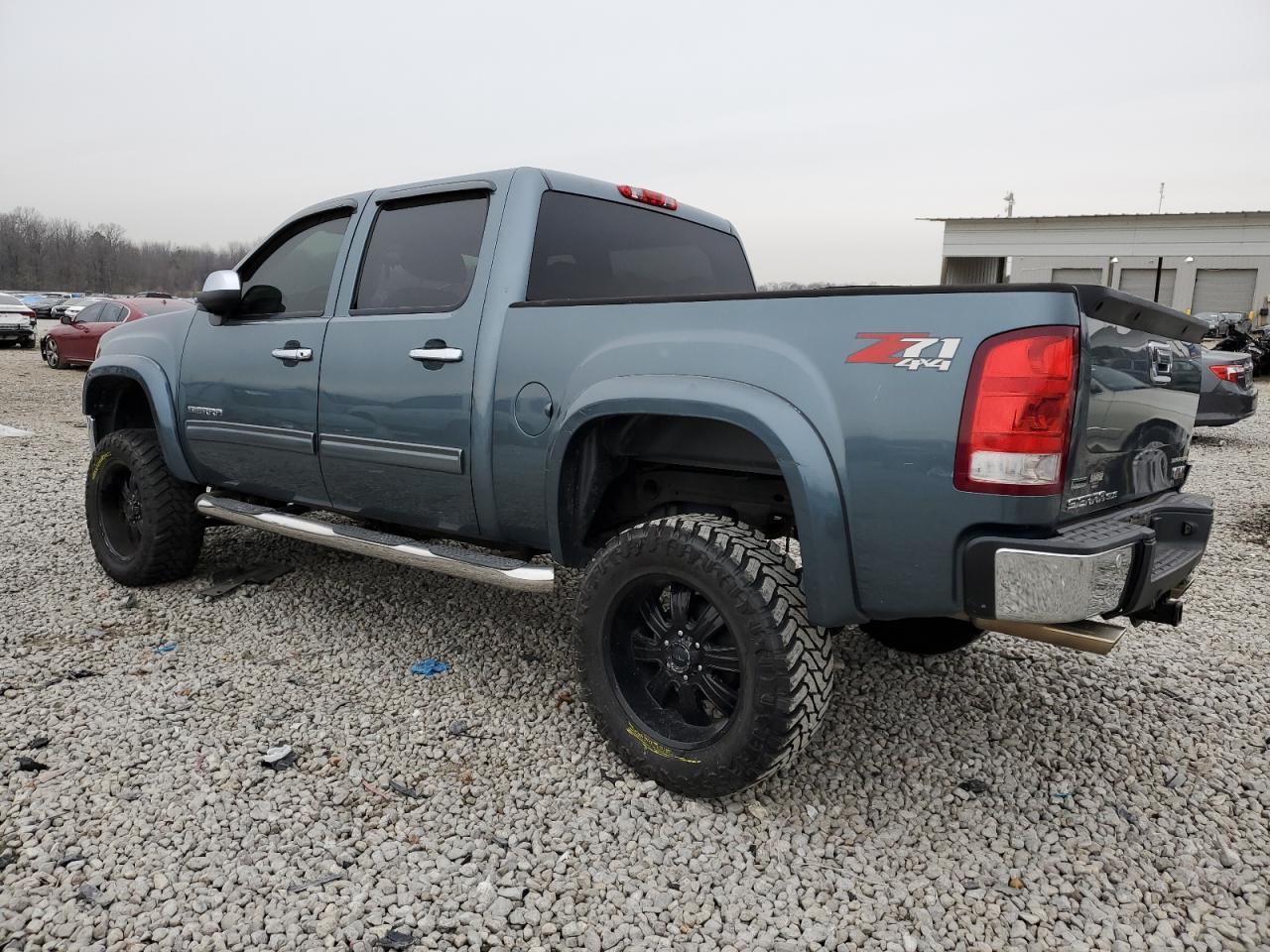 2011 GMC SIERRA K15 - Image 2
