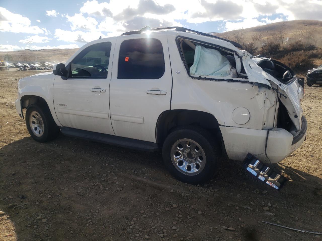 2011 CHEVROLET TAHOE K150 - Фото 2