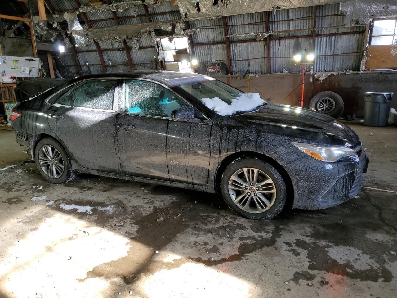 2015 TOYOTA CAMRY LE - Фото 4