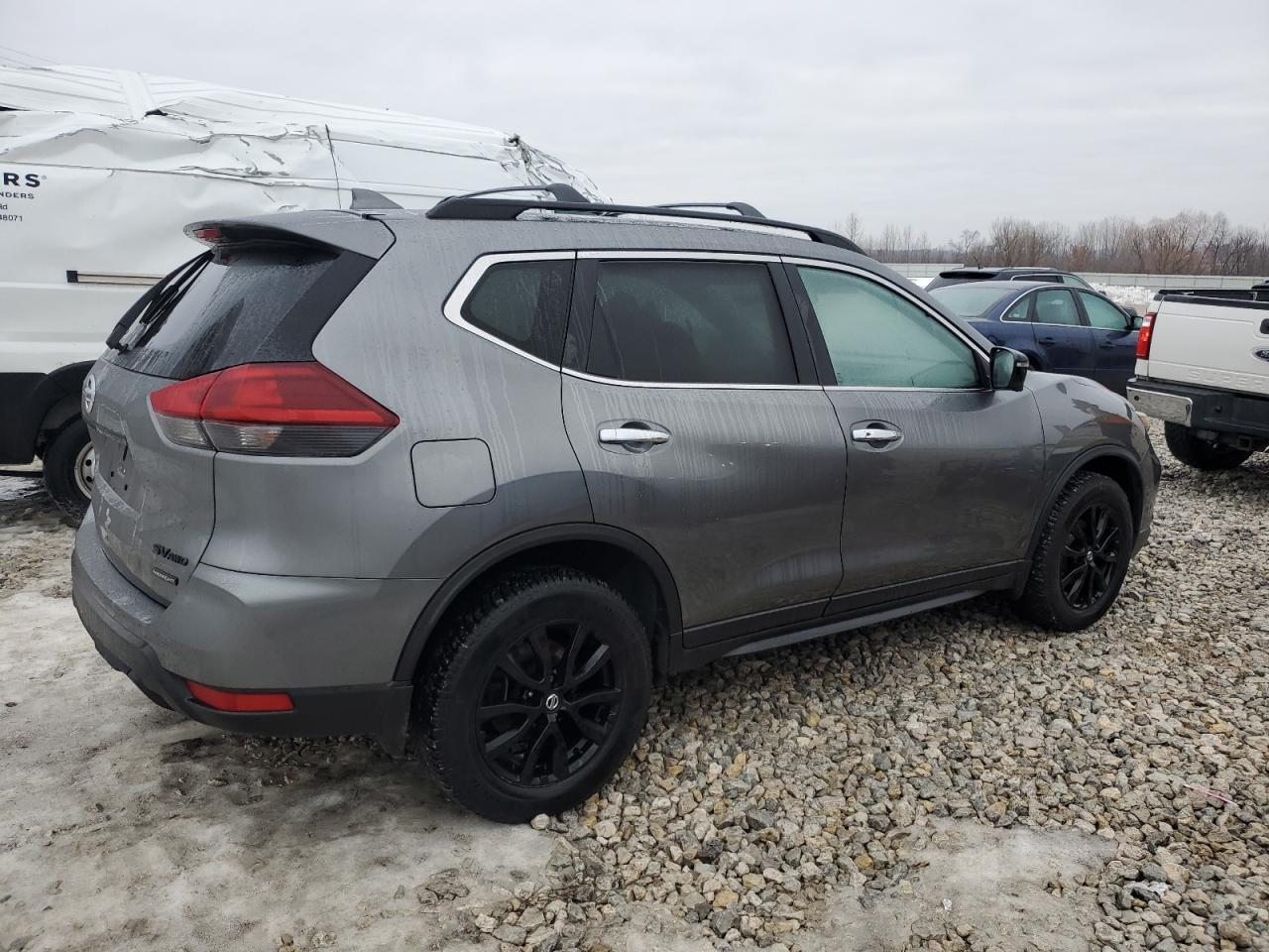 2018 NISSAN ROGUE S - Image 3