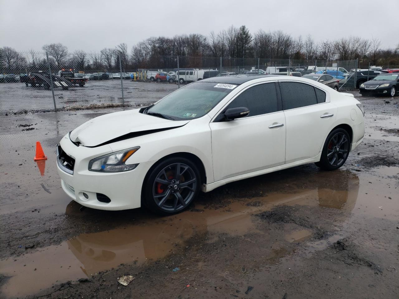 2014 NISSAN MAXIMA S