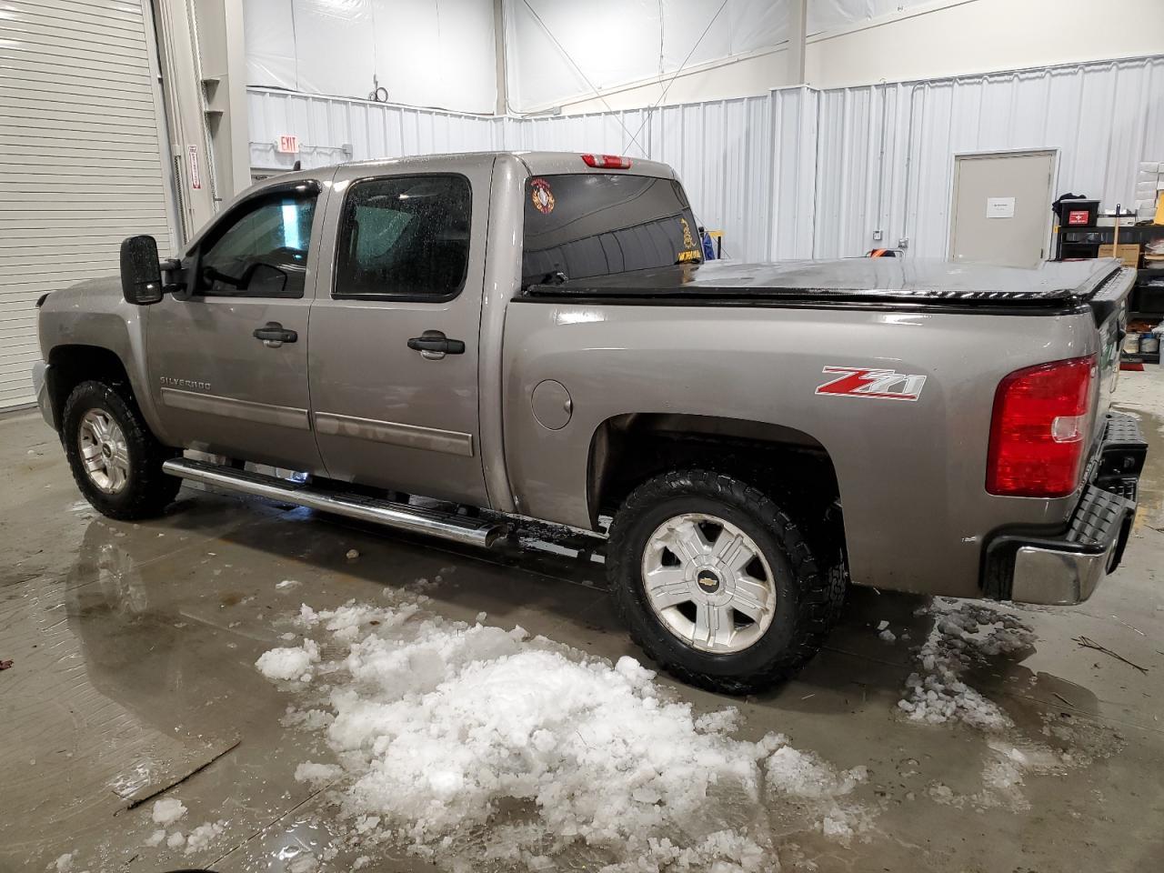 2013 CHEVROLET SILVERADO - Image 2