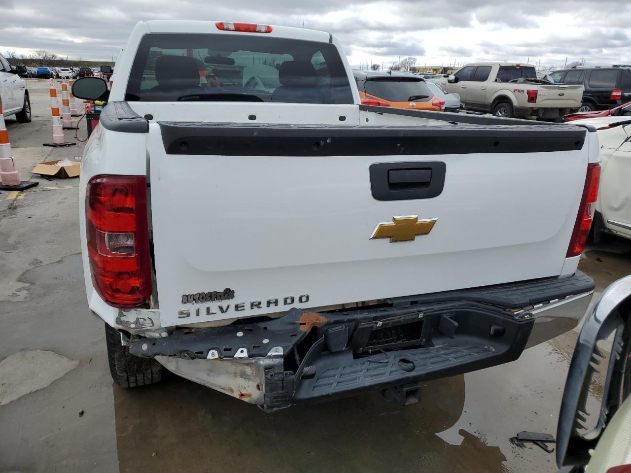 2013 CHEVROLET SILVERADO - Фото 6