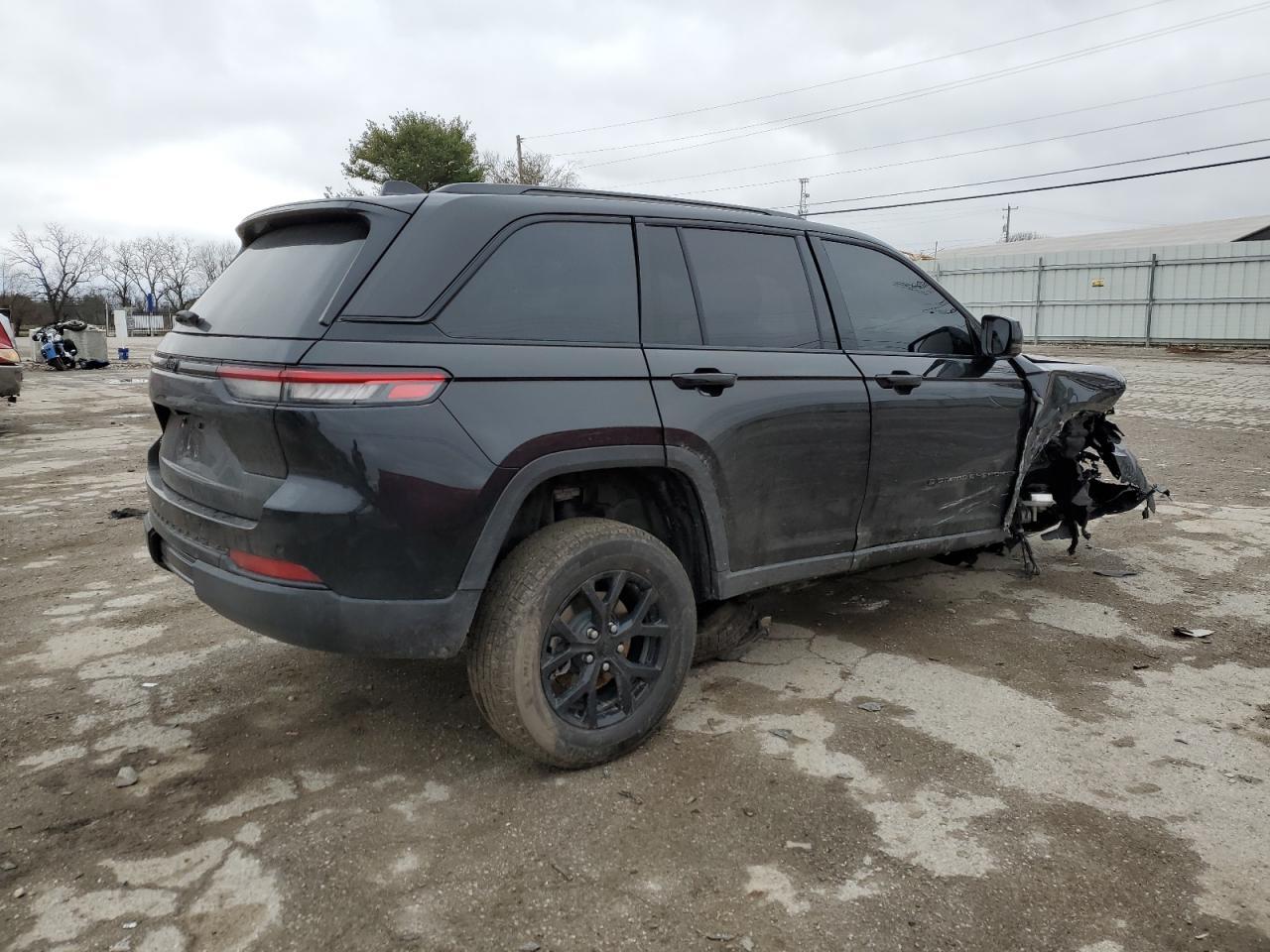 2024 JEEP GRAND CHER - Image 3