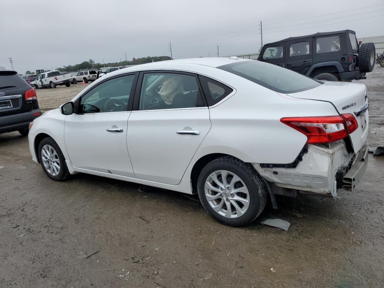 2018 NISSAN SENTRA S - Фото 2