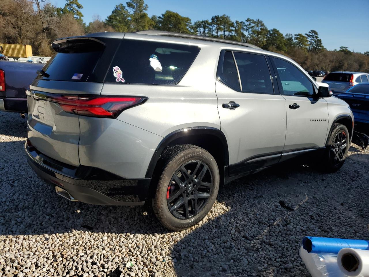2023 CHEVROLET TRAVERSE P - Image 3