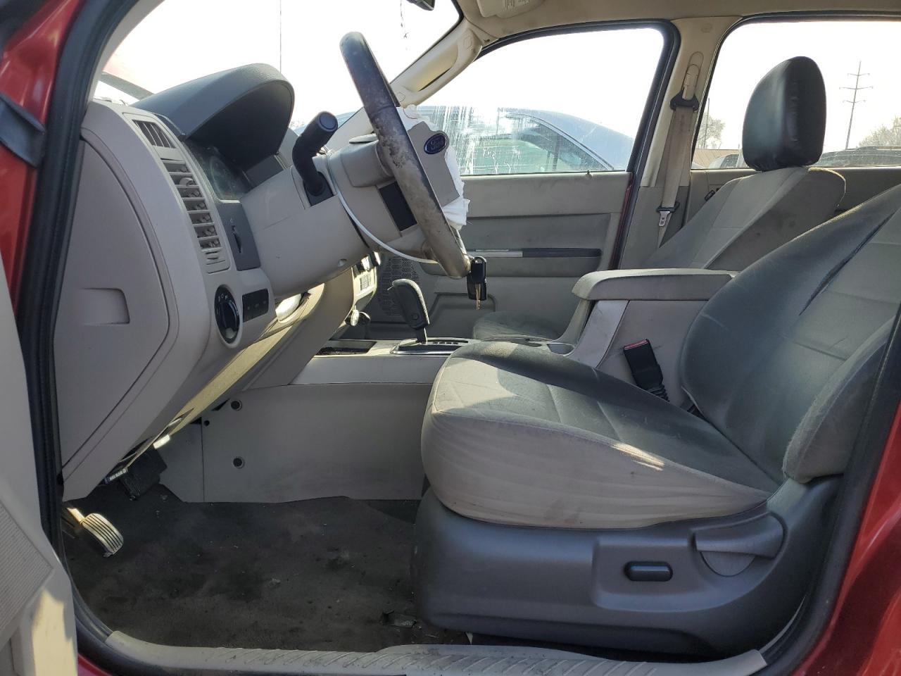 2010 FORD ESCAPE XLT - Фото 7