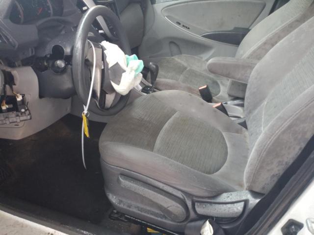 2016 Hyundai Accent Se - Фото 7