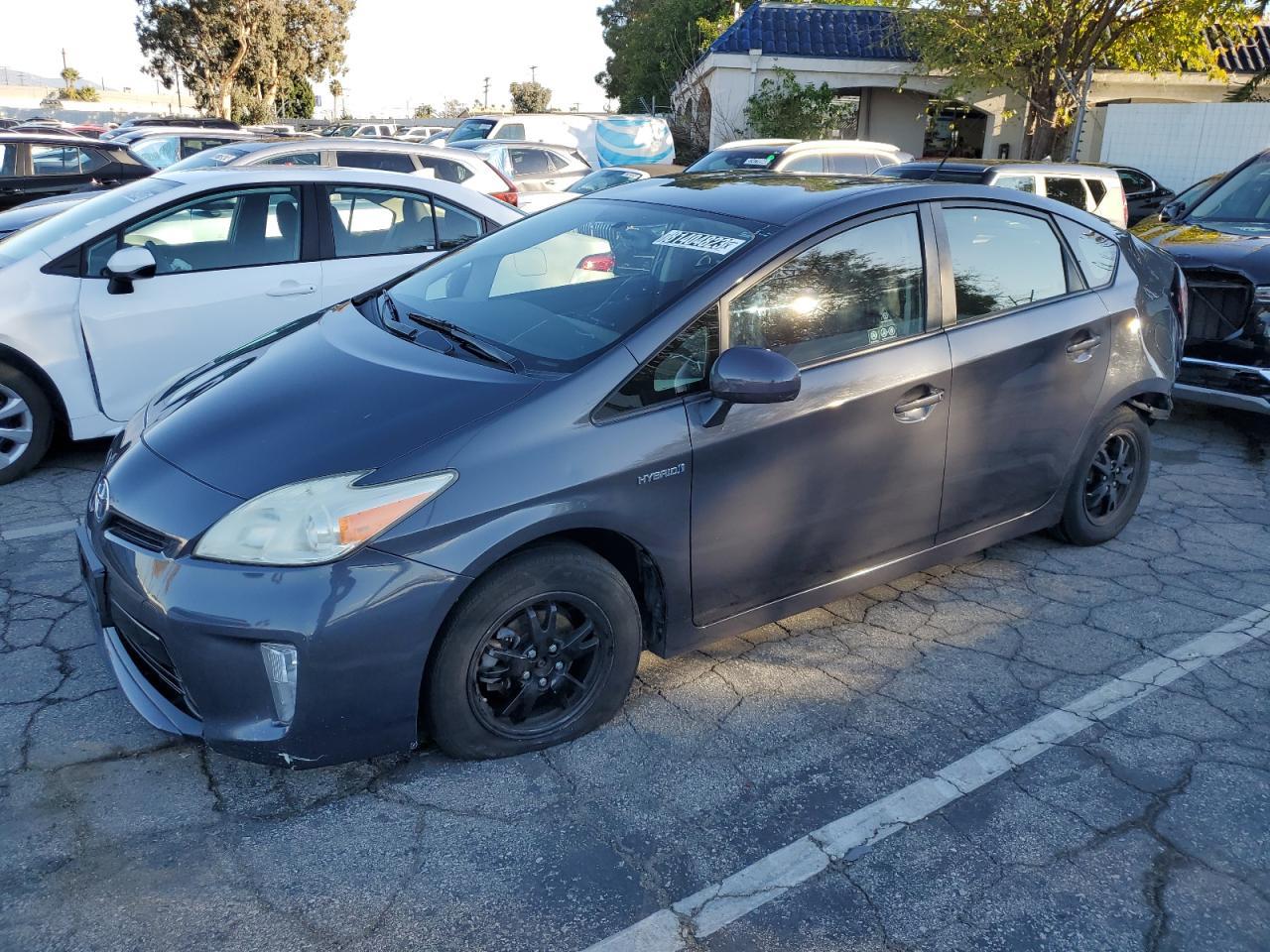 2013 TOYOTA PRIUS