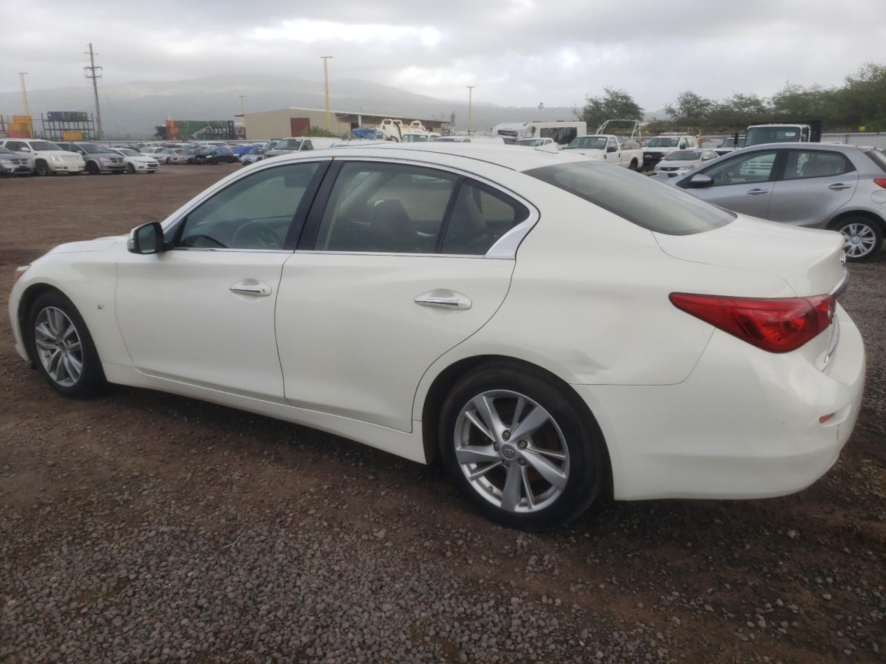 2015 INFINITI Q50 BASE - Image 2