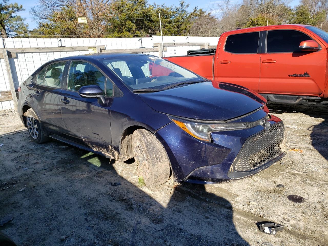 2021 TOYOTA COROLLA LE - Фото 4