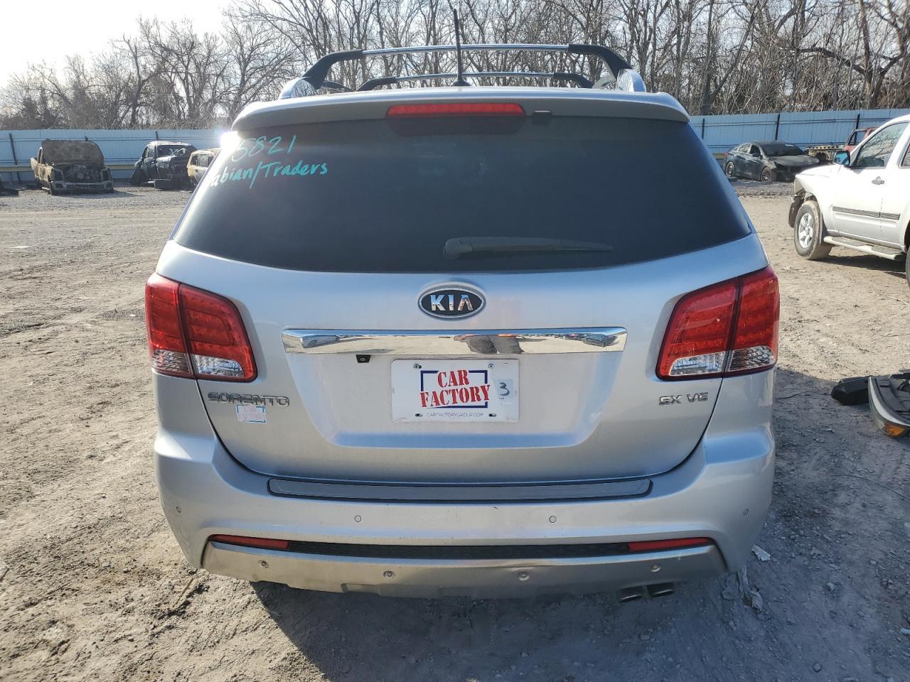 2012 KIA SORENTO SX - Image 6