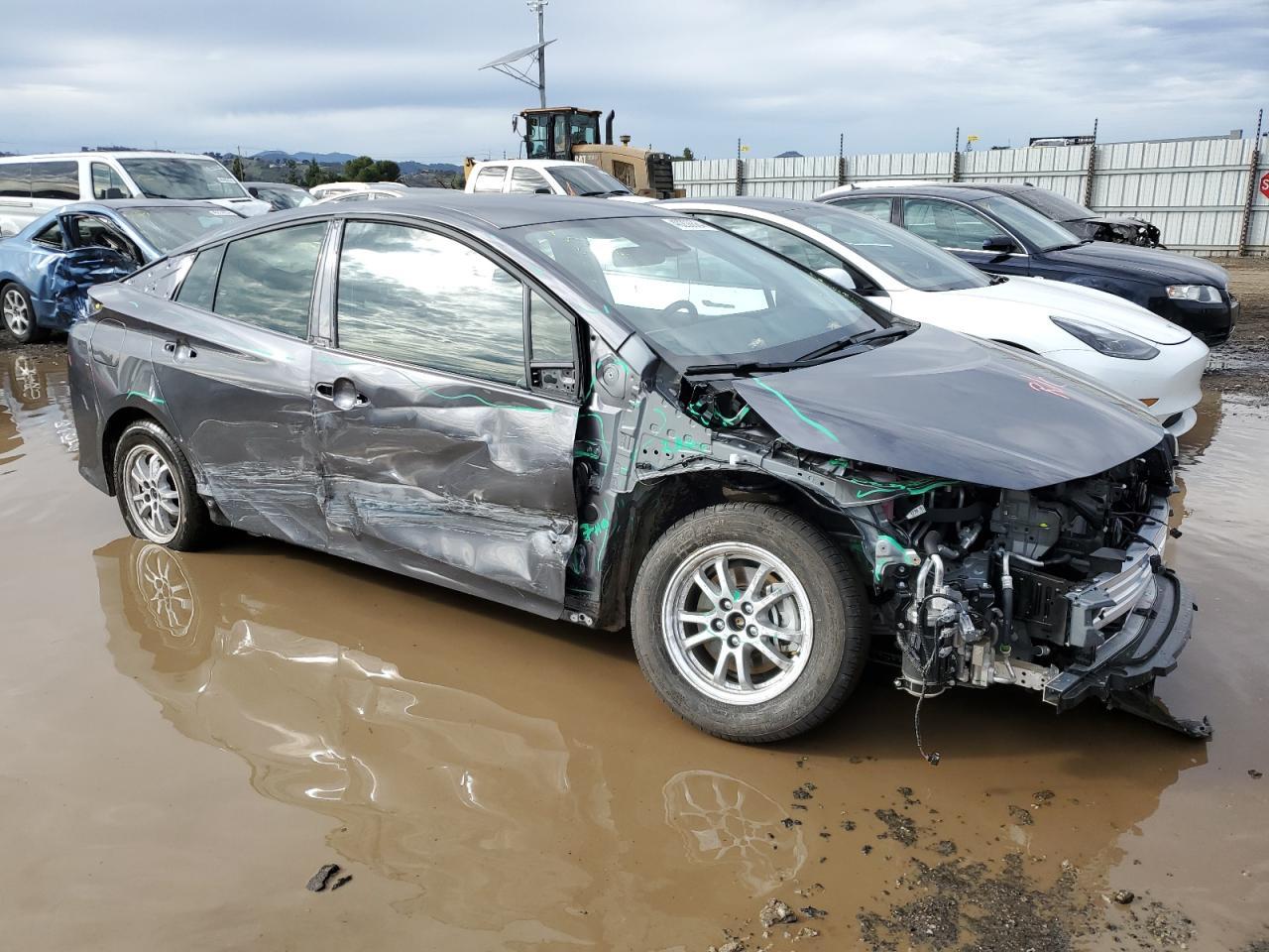 2022 TOYOTA PRIUS PRIM - Image 4