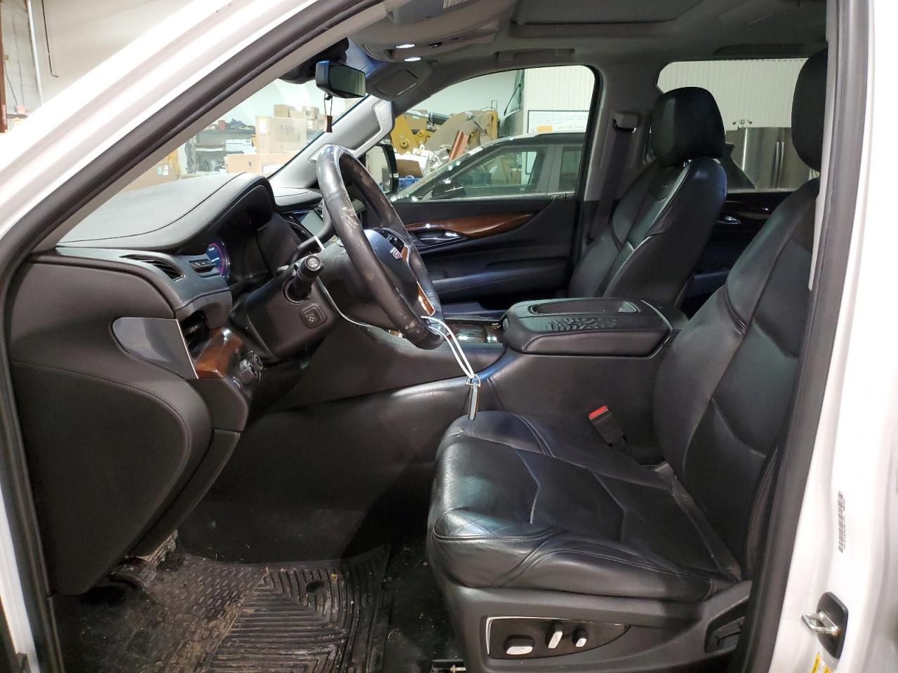 2017 CADILLAC ESCALADE E - Image 7