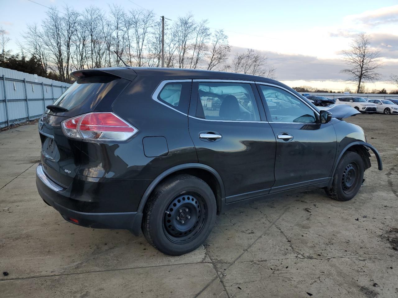 2015 NISSAN ROGUE S - Фото 3