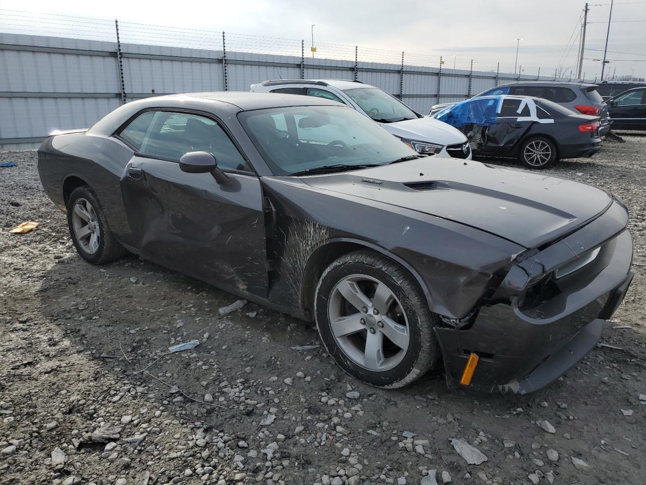 2013 DODGE CHALLENGER - Image 4