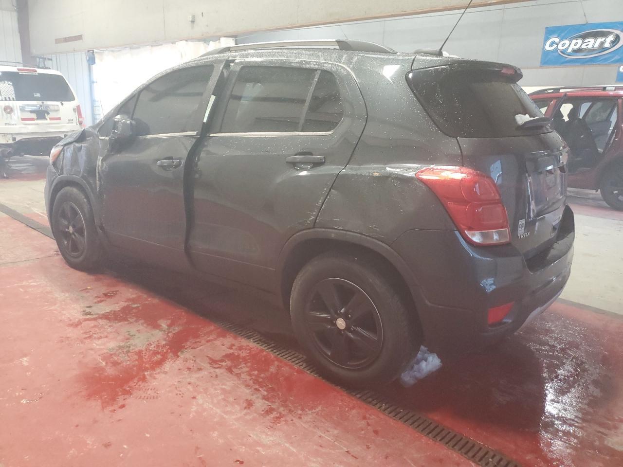 2018 CHEVROLET TRAX 1LT - Фото 2
