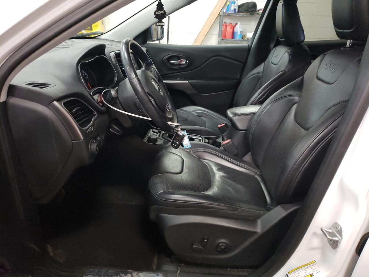 2019 JEEP CHEROKEE L - Image 7